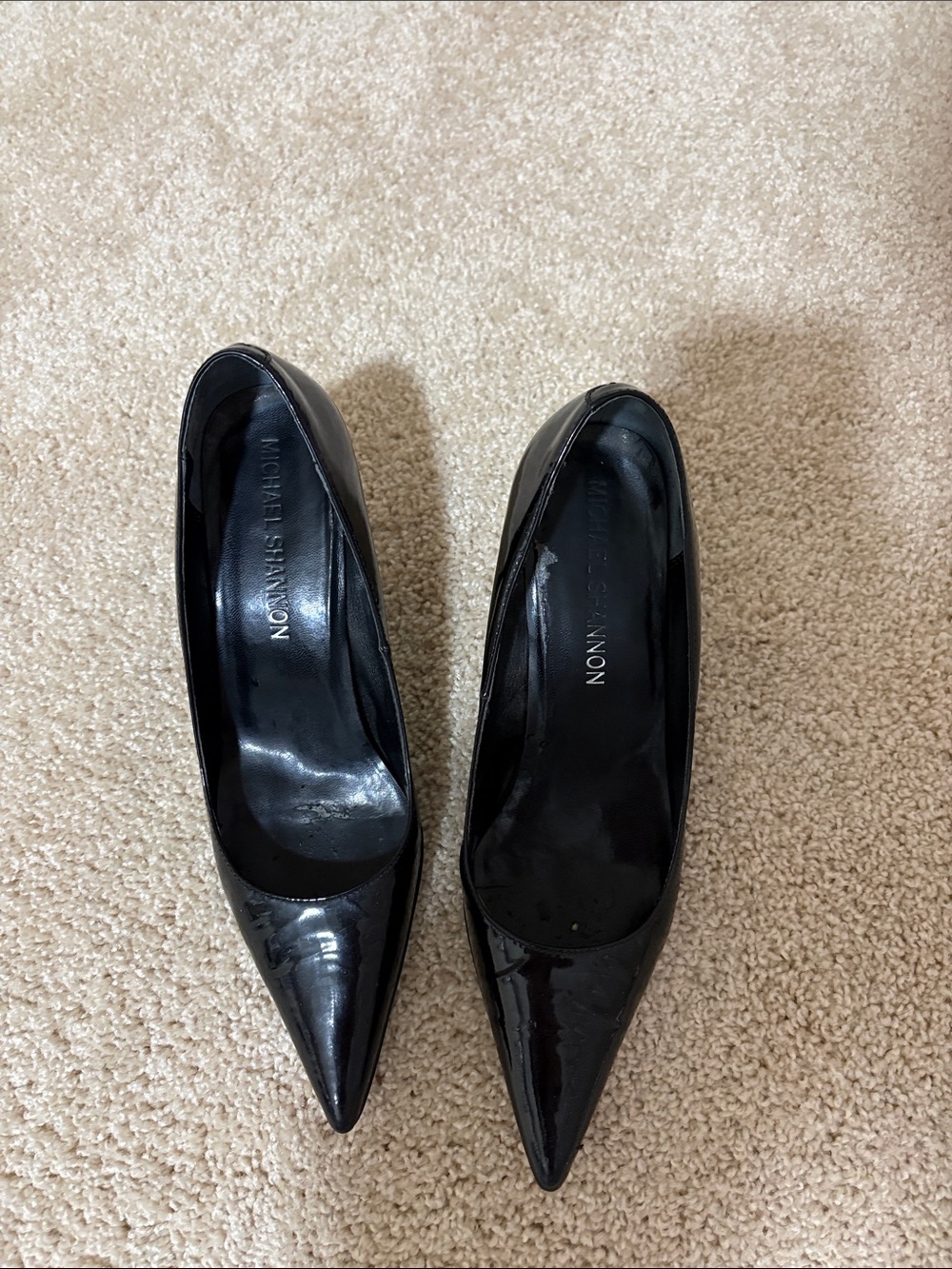 Michael Shannon Black Patent Pointed Pumps with Sleek Silhouette